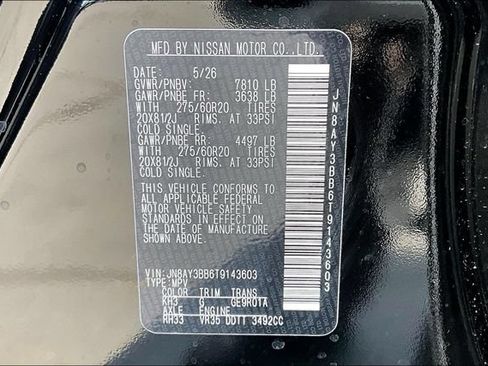 New 2026 Nissan Armada SL w/ Captain's Chari Seat Package AWD/4WD image 8