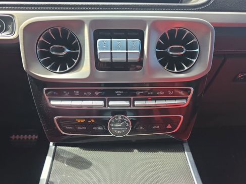 Used 2021 Mercedes-Benz G 550 image 18