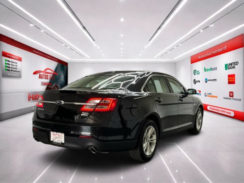 Used 2018 Ford Taurus SEL w/ Equipment Group 201A AWD/4WD image 7