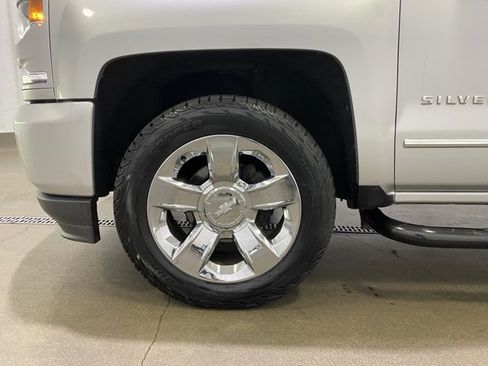 Used 2017 Chevrolet Silverado 1500 LTZ Z71 w/ LTZ Plus Package image 23