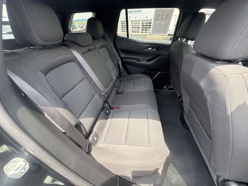 Used 2025 Chevrolet Equinox LT FWD image 14