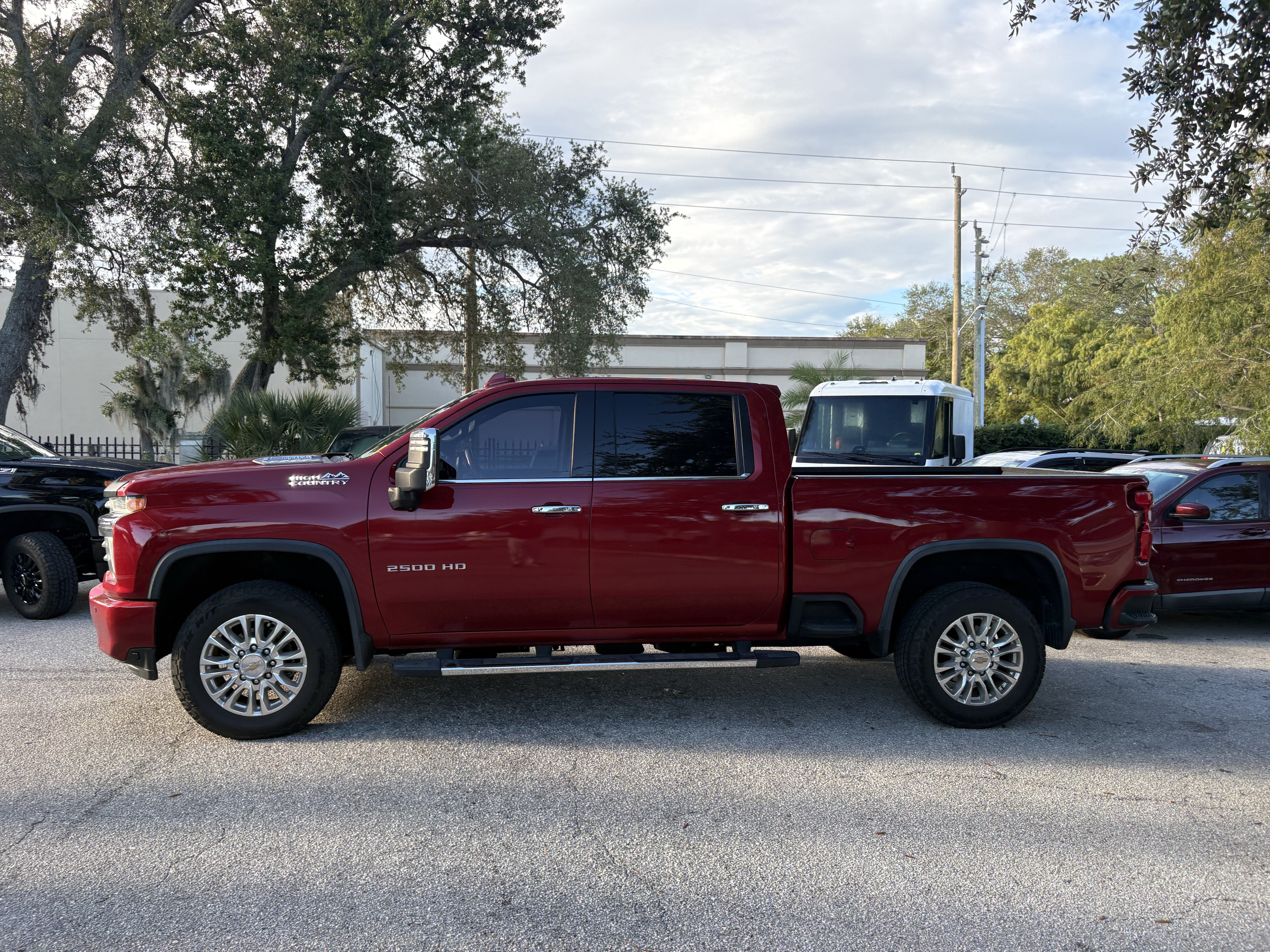 Used 2021 Chevrolet Silverado 2500 High Country w/ Z71 Off-Road Package AWD/4WD image 3