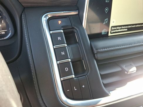 Certified 2022 Chevrolet Tahoe Z71 image 15