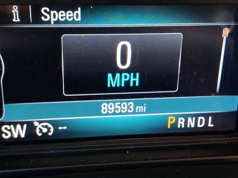 Used 2018 Buick Envision Preferred AWD/4WD image 23