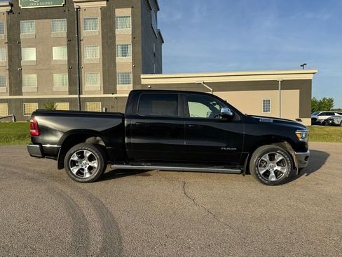 Used 2023 RAM 1500 Laramie AWD/4WD image 13