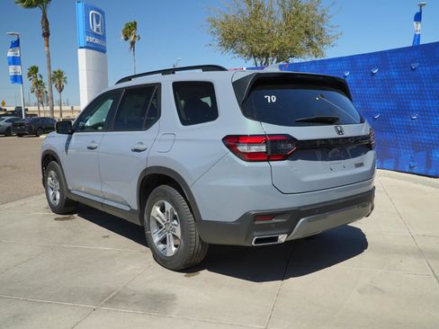 New 2026 Honda Pilot EX-L image 9