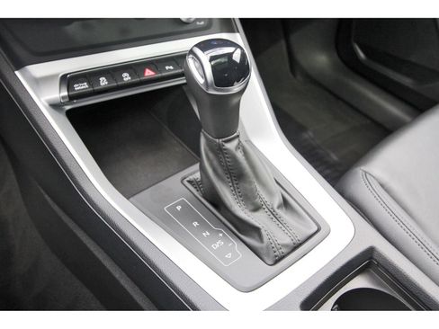 Used 2025 Audi Q3 2.0T Premium AWD/4WD image 27