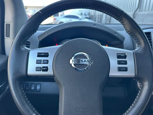 Used 2020 Nissan Frontier PRO-4X w/ Pro-4x Utility Package AWD/4WD image 21
