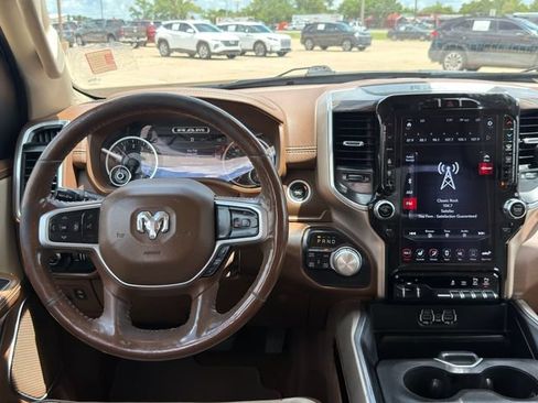 Used 2020 RAM 1500 Laramie AWD/4WD image 27