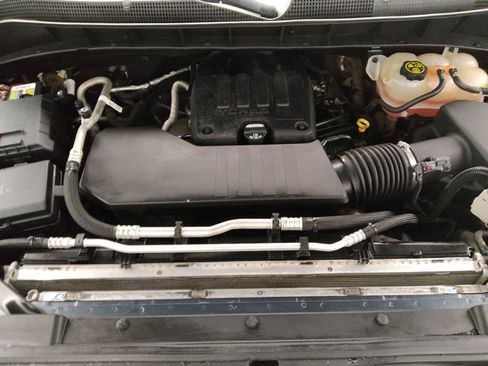 Used 2020 Chevrolet Silverado 1500 Custom w/ Custom Convenience Package RWD image 30