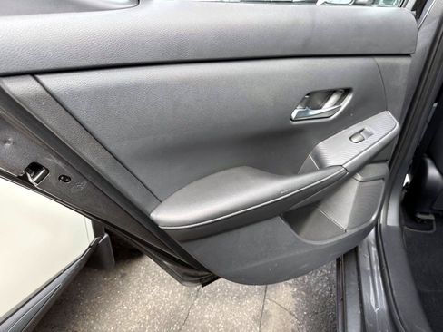 Certified 2023 Nissan Sentra SV w/ All-Weather Package FWD image 9
