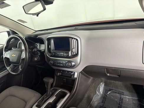 Used 2016 Chevrolet Colorado LT AWD/4WD image 32