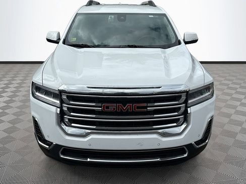 Used 2023 GMC Acadia SLT FWD image 2