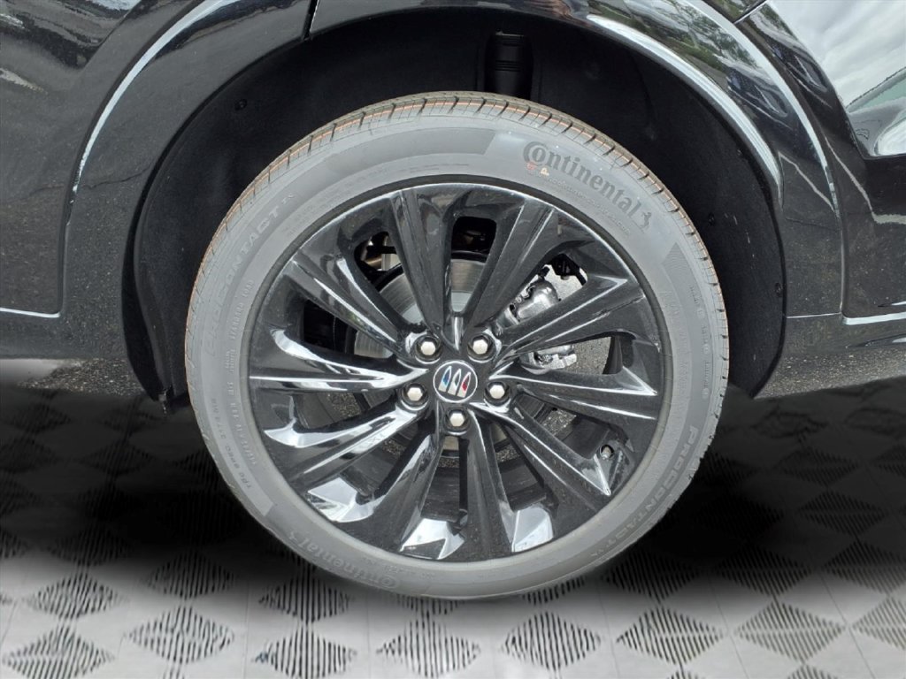 New 2026 Buick Envista Sport Touring w/ Convenience I Package FWD image 8