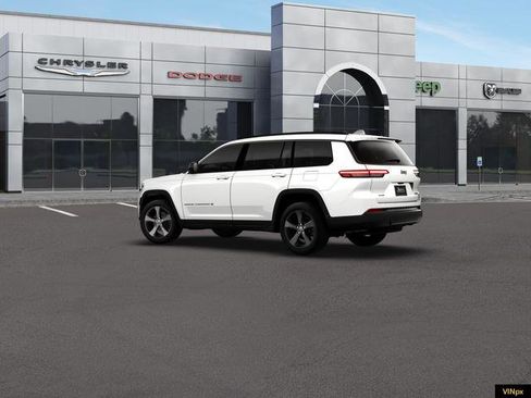 New 2026 Jeep Grand Cherokee L Limited AWD/4WD image 4
