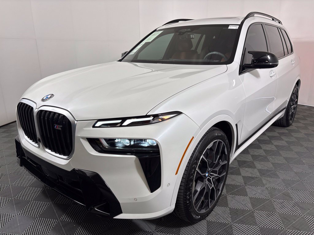 Certified 2024 BMW X7 M60i w/ Executive Package AWD/4WD image 2