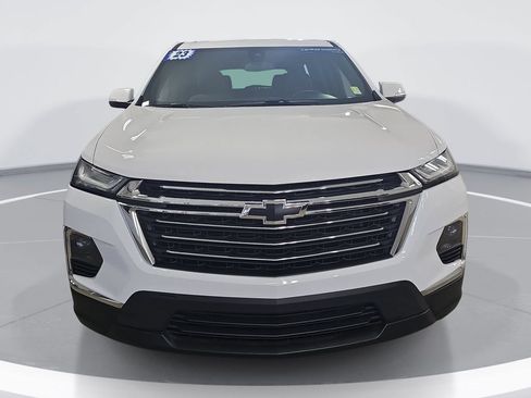 Certified 2023 Chevrolet Traverse LT FWD image 10