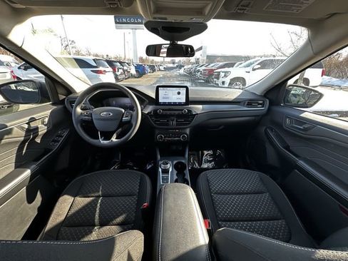 Certified 2023 Ford Escape Active image 16
