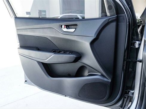 Used 2021 Hyundai Accent SEL image 18