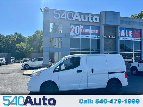 Used 2018 Nissan NV200 SV FWD image 1