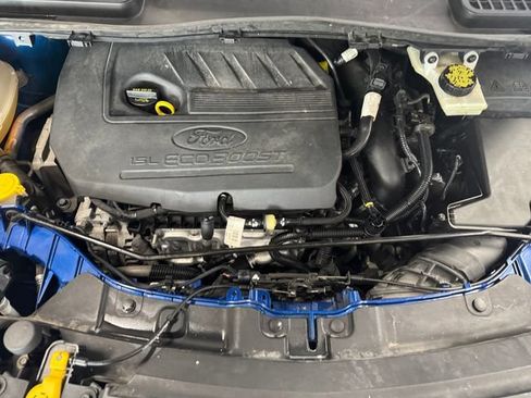 Used 2017 Ford Escape Titanium FWD image 6