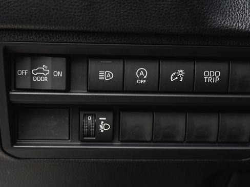 New 2026 Toyota Tundra SR5 image 18