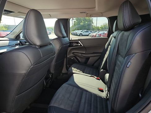 New 2025 Mitsubishi Outlander Trail Edition image 20