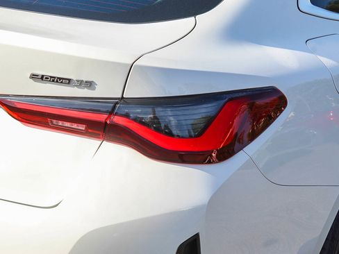 Certified 2023 BMW i4 eDrive35 w/ Premium Package image 7