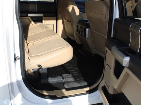 Used 2019 Ford F250 Lariat w/ Lariat Ultimate Package image 48