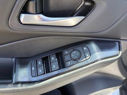 New 2026 Nissan Rogue SV AWD/4WD image 15