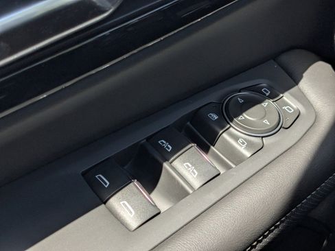 New 2025 Chevrolet Suburban Premier w/ Sun And Tow Package image 16