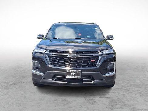 Used 2023 Chevrolet Traverse RS AWD/4WD image 2
