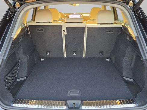 New 2025 Audi Q5 Premium Plus image 33