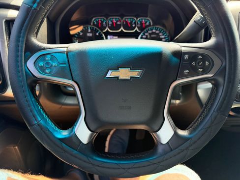 Used 2015 Chevrolet Silverado 1500 LT w/ LT Convenience Package RWD image 13