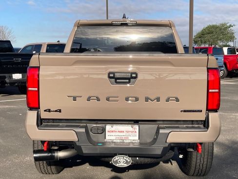 New 2026 Toyota Tacoma TRD Off-Road AWD/4WD image 5