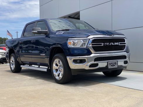 Used 2021 RAM 1500 Big Horn AWD/4WD image 2