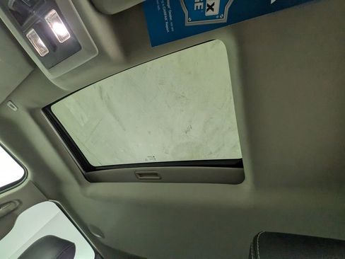 Used 2017 RAM 1500 Laramie w/ Convenience Group image 33