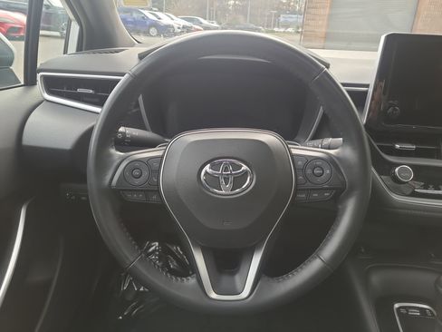 Used 2023 Toyota Corolla XSE image 22