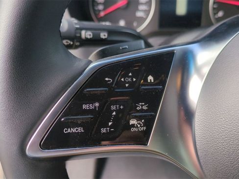 Used 2025 Mercedes-Benz Sprinter 2500 image 26