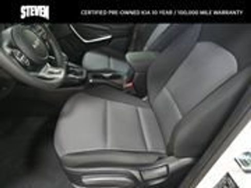 Certified 2025 Kia Soul LX w/ LX Technology Package image 10