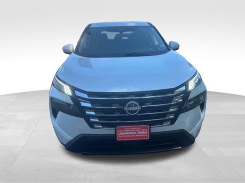 Used 2024 Nissan Rogue SV AWD/4WD image 42