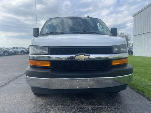 Used 2023 Chevrolet Express 3500 LT w/ LT Preferred Equipment Group RWD image 6