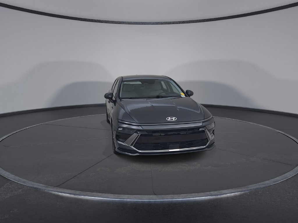 Used 2025 Hyundai Sonata SEL FWD image 4