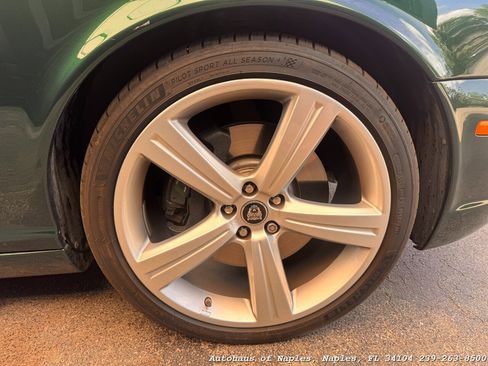 Used 2008 Jaguar XJ8 image 9