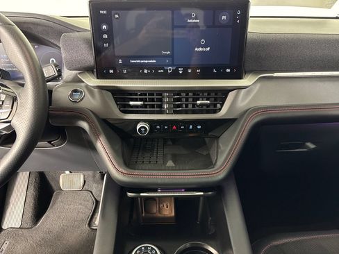 Used 2025 Ford Explorer ST AWD/4WD image 28