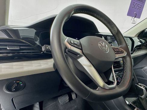 Used 2024 Volkswagen Taos S FWD image 11