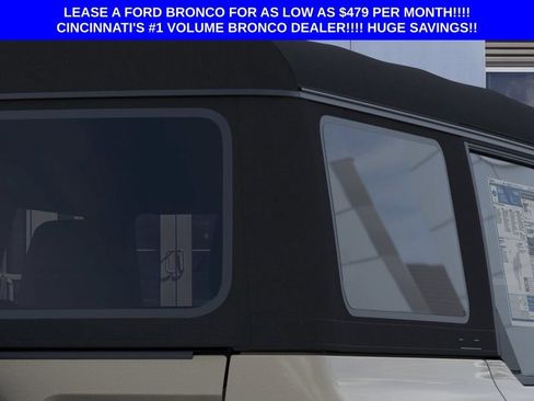 New 2025 Ford Bronco 4-Door AWD/4WD image 25