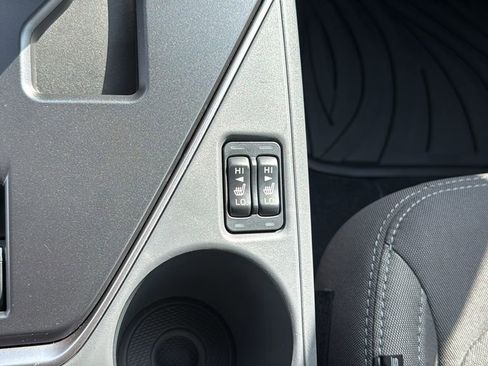 Certified 2025 Subaru Crosstrek 2.0i Premium image 22