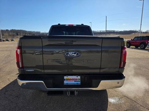 Used 2025 Ford F150 Lariat w/ Equipment Group 502A High AWD/4WD image 36