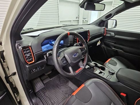Used 2025 Ford Ranger Raptor AWD/4WD image 12